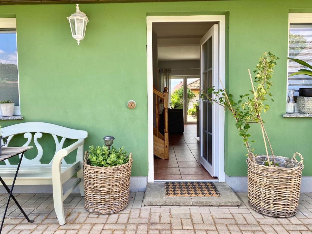 Apartmenthaus Luett Meer Ludorf Esterno foto